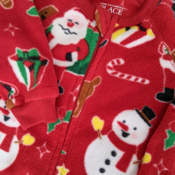 Christmas footed sleeper - Picture 2 of 2